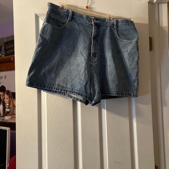 L.A. Blues Pants - LA Blues Jean Shorts 💗